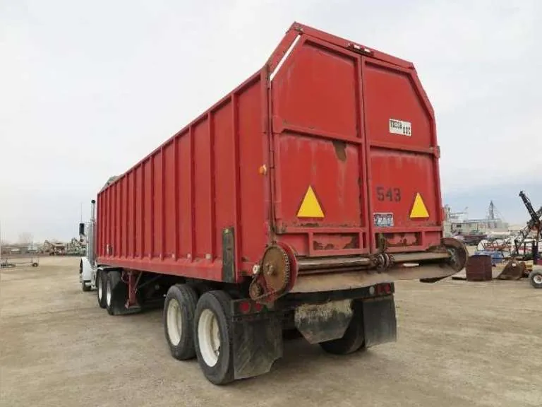 1999 Versa Box 30' Live Floor Silage Trailer, sold March 2022