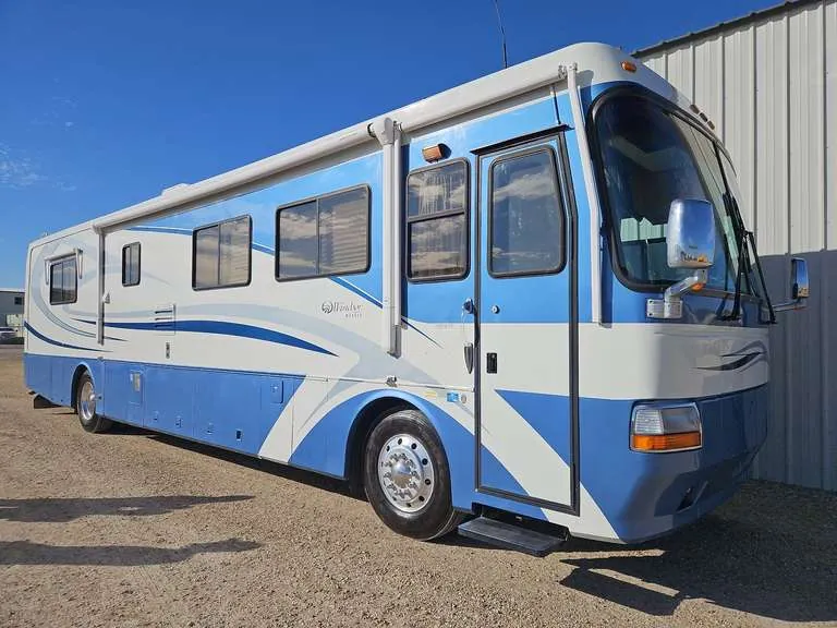 2000 Roadmaster Monaco Windsor 40’ Diesel Pusher Motorhome, sold November 2025