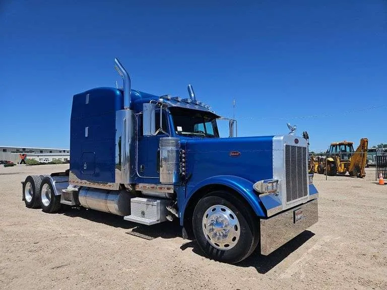 2005 Peterbilt 379 Exhd Sleeper Truck, sold June 2024