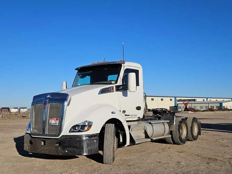 2015 Kenworth T680 Day Cab Truck, sold March 2024