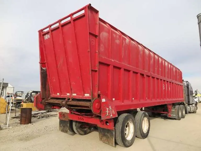2017 Burley Iron Works 36' Live Floor Silage Trailer, sold March 2022