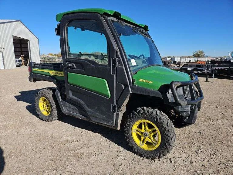 2022 John Deere XUV835R UTV, sold November 2024