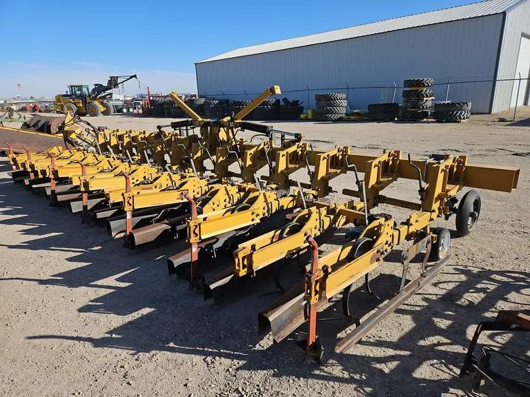 Alloway 12-Row Hydraulic Folding Beet Cultivator, sold March 2025
