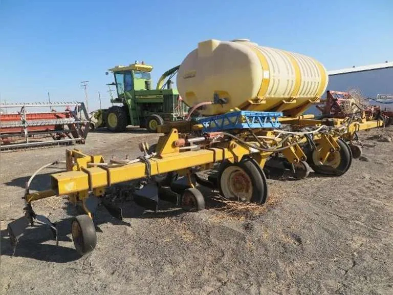Alloway Rau 12-Row 22" Folding Band Sprayer, sold February 2023