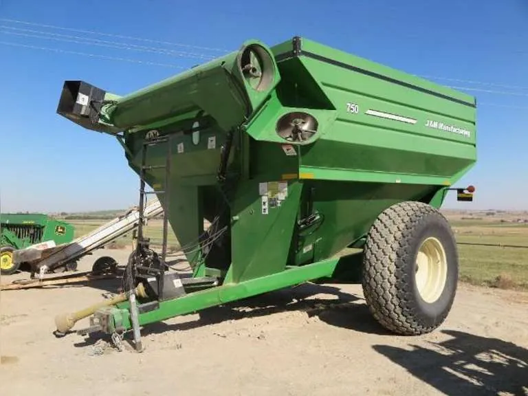 J&M 750-18 PTO Driven Grain Cart, sold February 2023