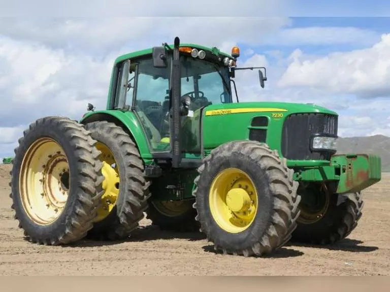 John Deere 7230 Premium MFWD Tractor, sold May 2019