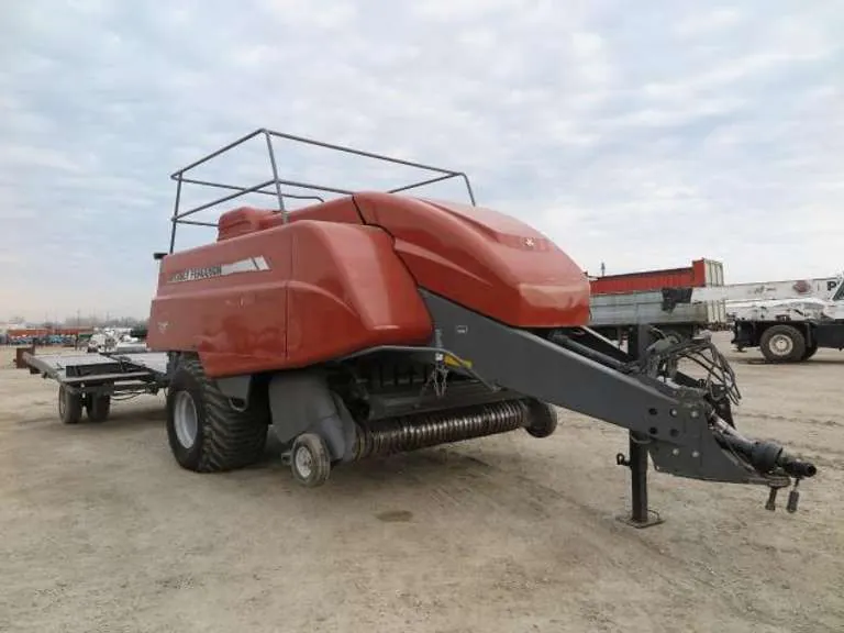 Massey Ferguson 2170 - 3' x 4' Hay Baler with Accumulator, sold March 2022