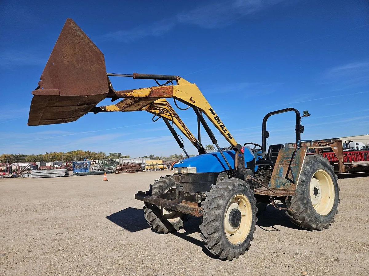 New Holland Workmaster 75 MFWD tractor with Dual 110 loader Lot 6875
