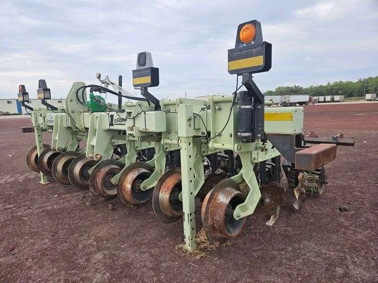 Orthman 1tRIPr 8-Row Strip Tiller, sold November 2024